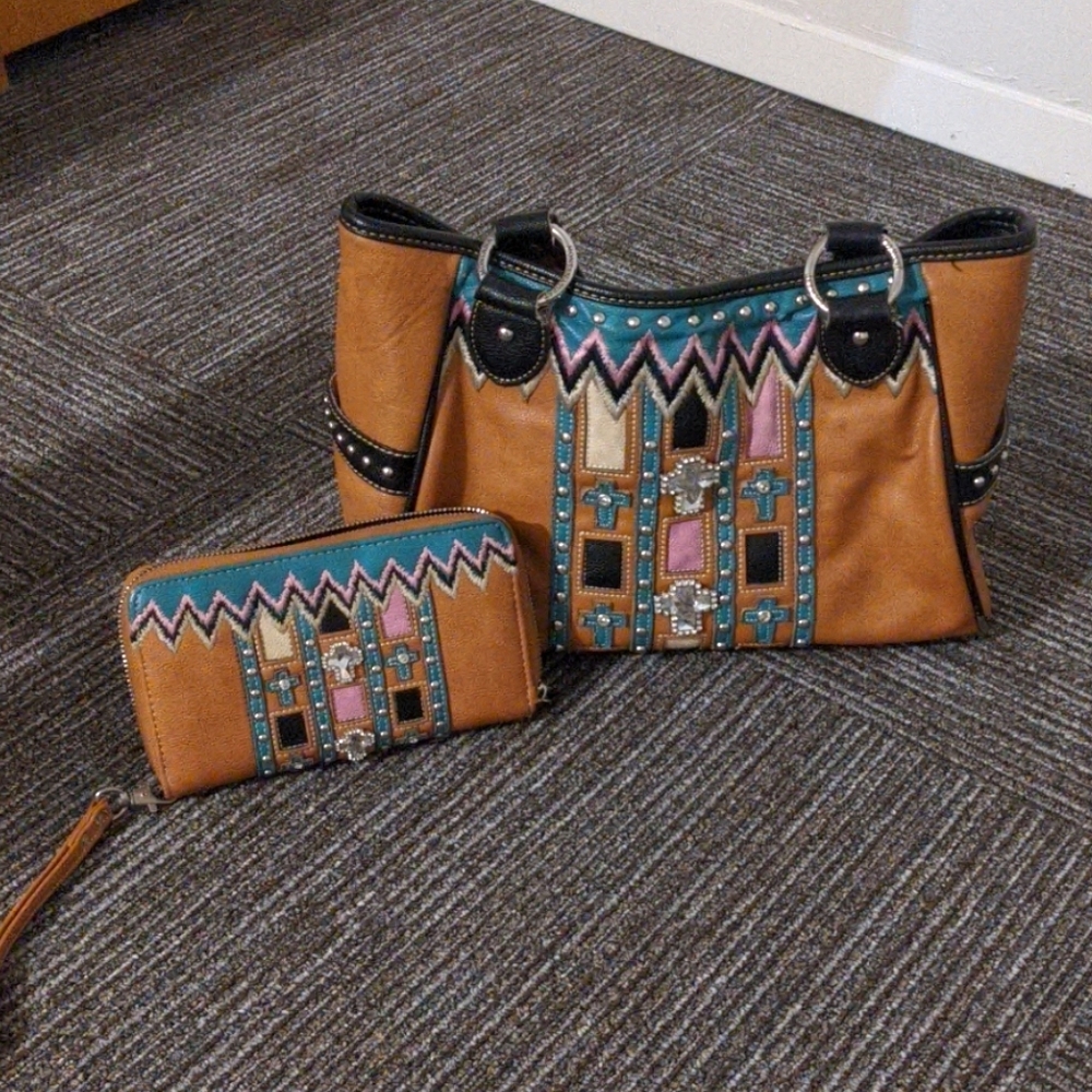 Montana West Purse and Wallet